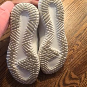 adidas Shoes - Women’s adidas tubular sneakers. Size 5.5 adidas Shoes - Women’s adidas tubular sneakers. Size 5.5